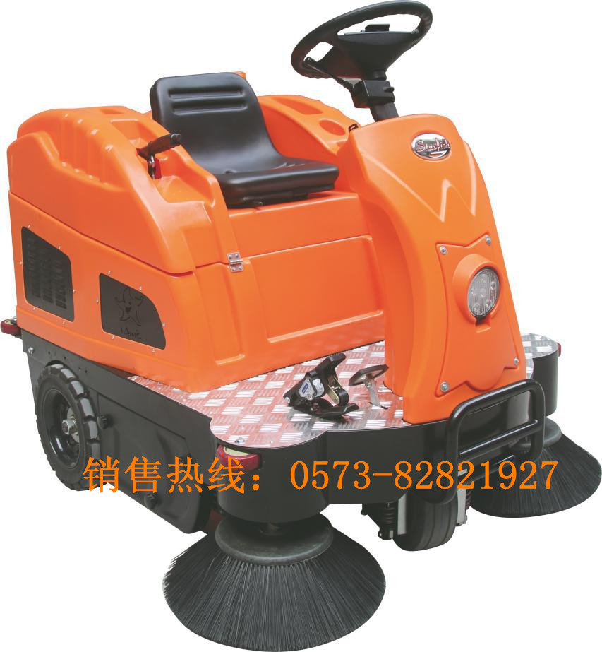 工業(yè)掃地機(jī)/駕駛式掃地機(jī)/環(huán)保掃地車/掃地機(jī)廠家/價(jià)格